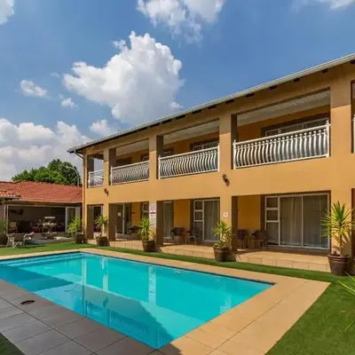 Lakeview Boutique Hotel & Conference Center