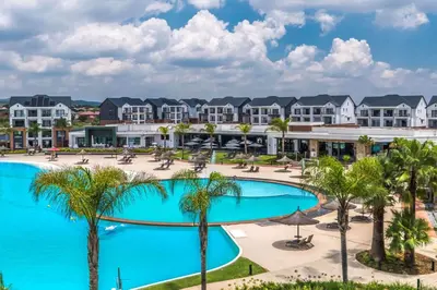 Gallery image of 6 The Blyde Crystal Clear Lagoon 2 Bedroom Apartment in Pretoria