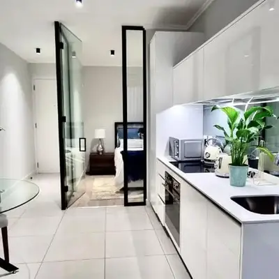 Xquisite Ellipse Apartment