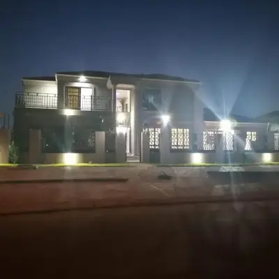 Lady D Exclusive Abode