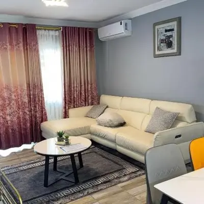 Luxuriously finished 2 bedroom