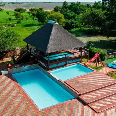 Falcon Lodge Bela