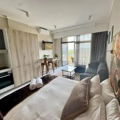 Menlyn Maine Residences 811